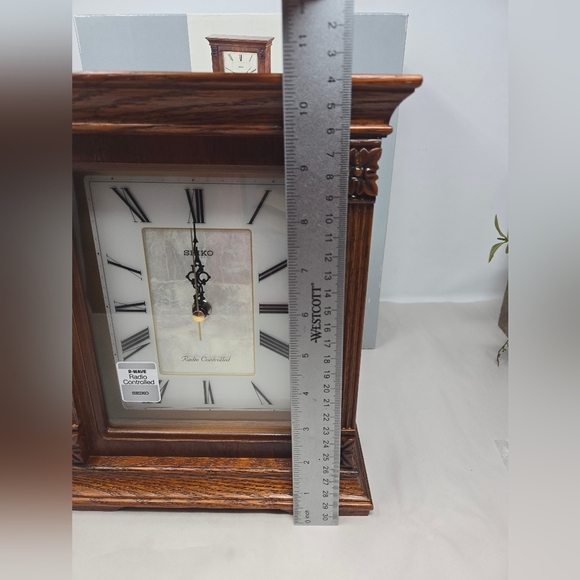 Seiko Radio Controlled Mantle Wood Clock Medium Brown Tone Abalone Insert Ornate - Picture 13 of 15